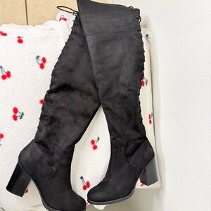 Soda Black Over the Knee Boots